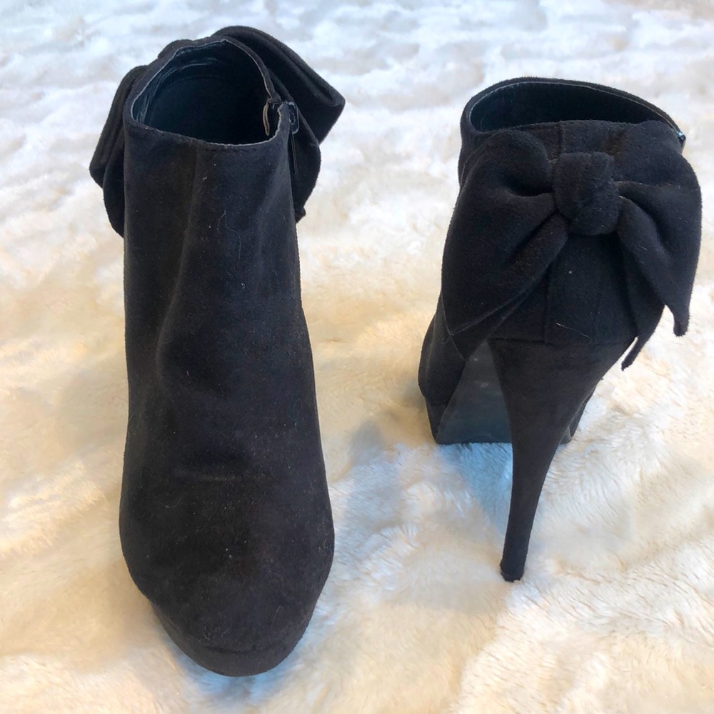 Elegant Black Women's Ankle Boots